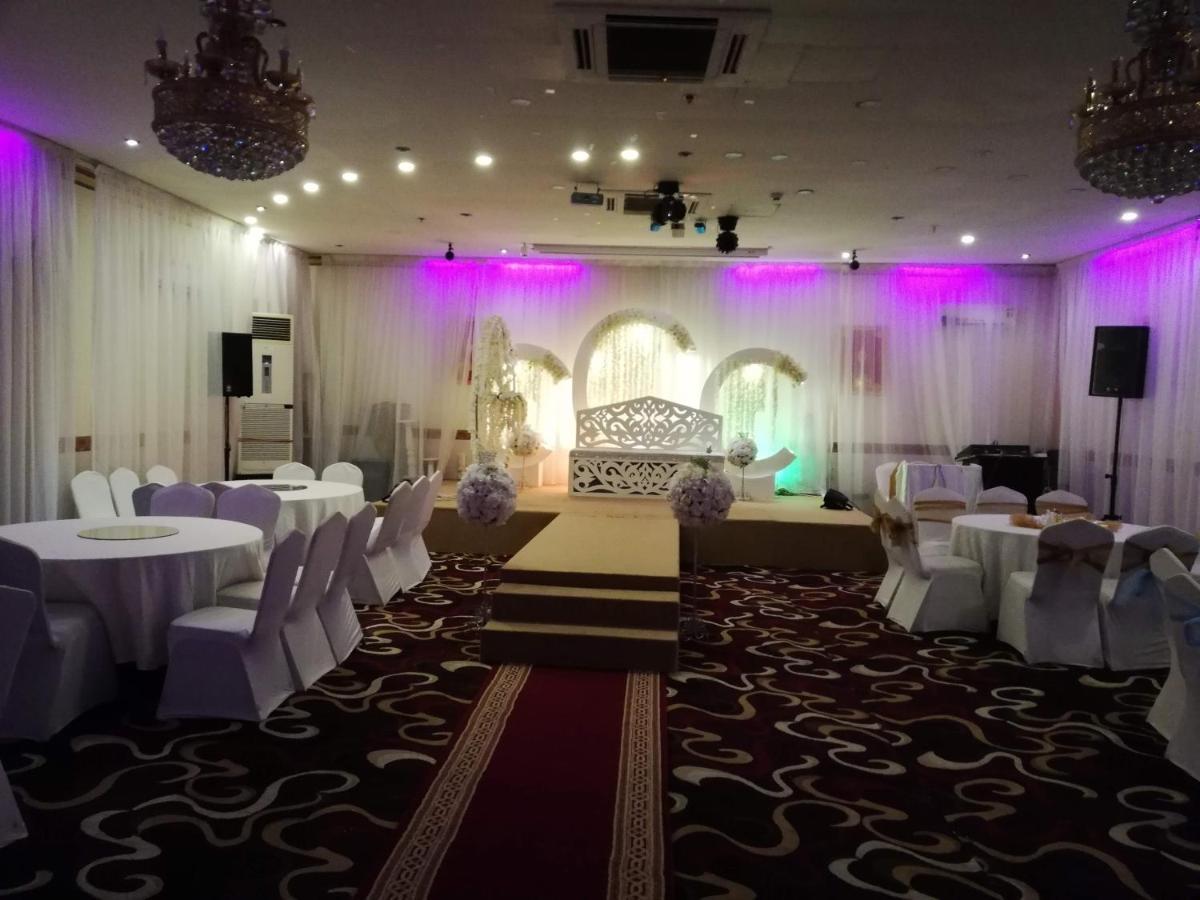 Kenanah Jeddah Hotel מראה חיצוני תמונה