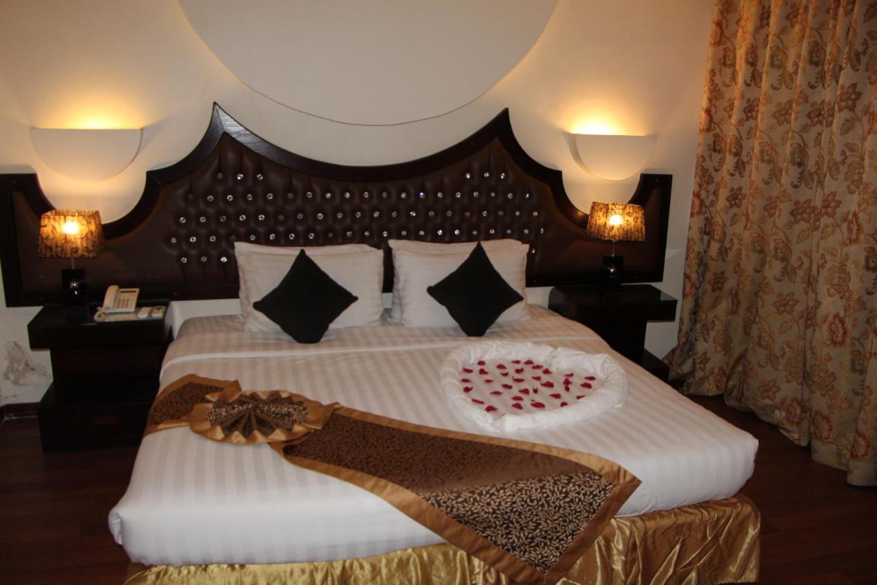 Kenanah Jeddah Hotel מראה חיצוני תמונה
