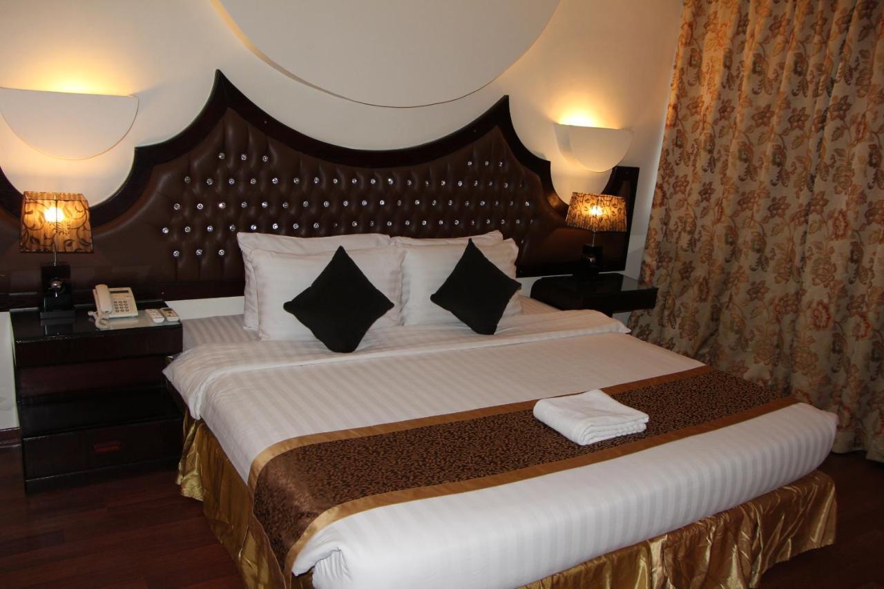 Kenanah Jeddah Hotel מראה חיצוני תמונה