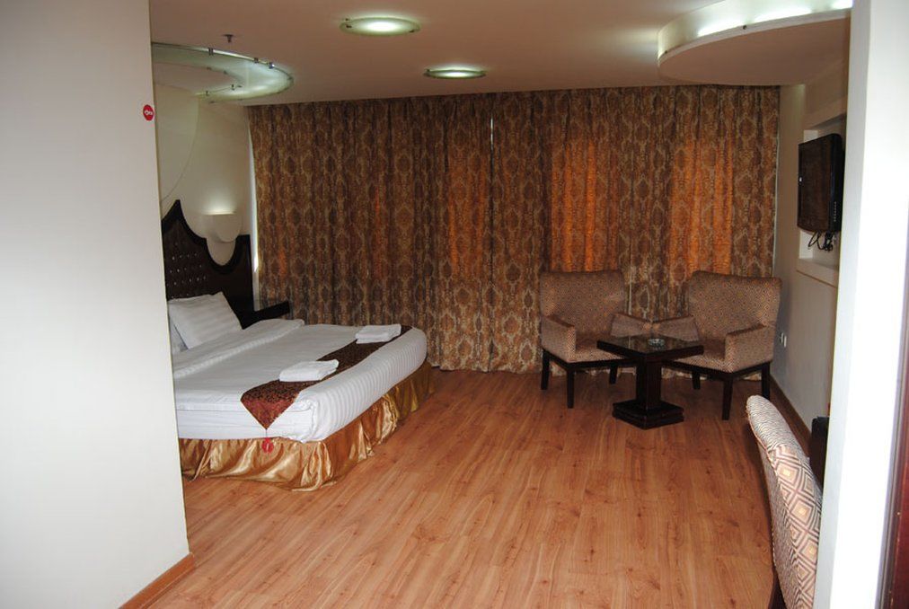 Kenanah Jeddah Hotel מראה חיצוני תמונה