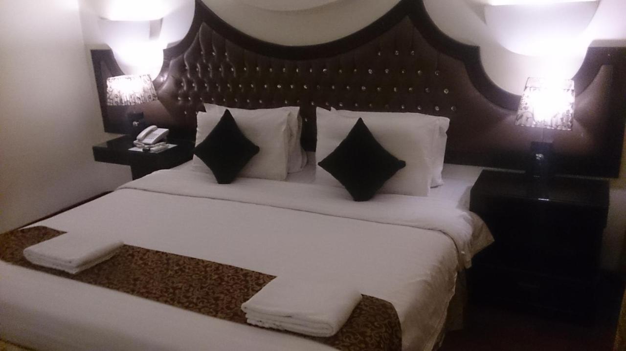 Kenanah Jeddah Hotel מראה חיצוני תמונה