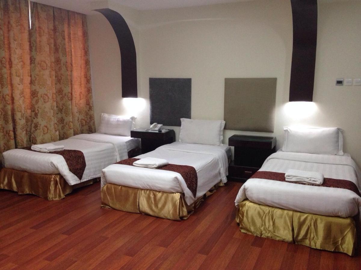 Kenanah Jeddah Hotel חדר תמונה